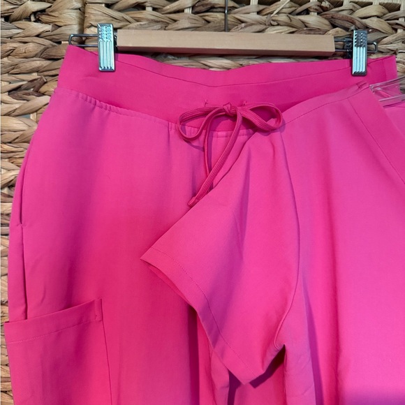 Mandala Women's Candy Pink Scrub Set - Picture 3 of 6